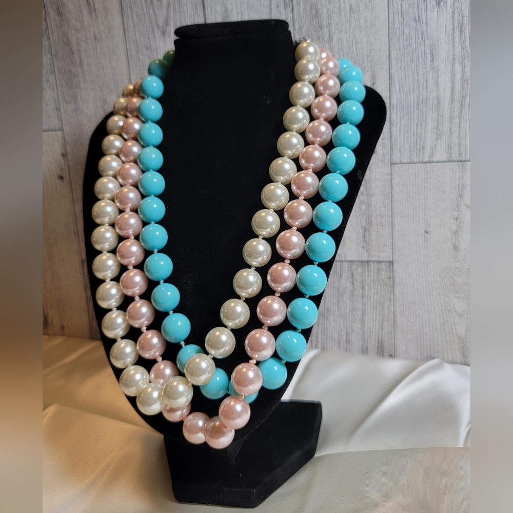 Lovely Mikassa Pearl Necklace (3 necklaces)